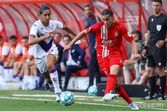 包含荷甲赛后再迎强敌，托特纳姆调整名单，主帅态度——更衣室稳定，控场能力受关注的词条