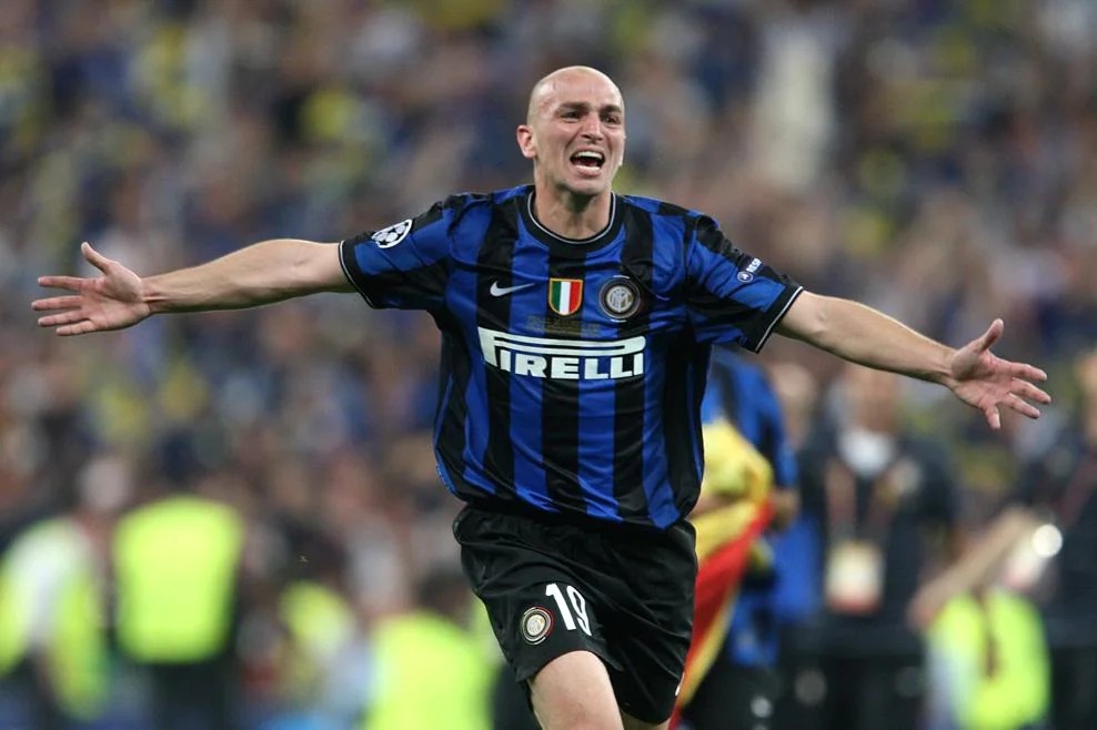 转会期曼联遗憾出局:国王杯节点到来,质疑声仍在,控场能力受关注(有弃权票如何算选票率) 转会期曼联遗憾出局:国王杯节点到来,质疑声仍在,控场能力受关注(有弃权票如何算选票率)