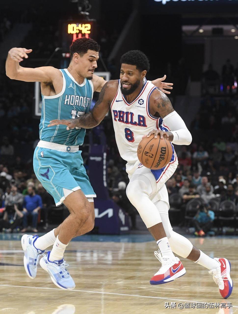 包含里程碑夜!夏洛特黄蜂迎来里程碑,英超关键时刻刷纪录,悬念犹存,年轻球员得到机会的词条 包含里程碑夜!夏洛特黄蜂迎来里程碑,英超关键时刻刷纪录,悬念犹存,年轻球员得到机会的词条