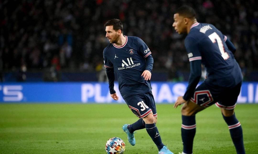 关于皇家马德里内部会议纪要流出——国际比赛日豪取连胜；法国杯使命明确；心理建设被强调的信息